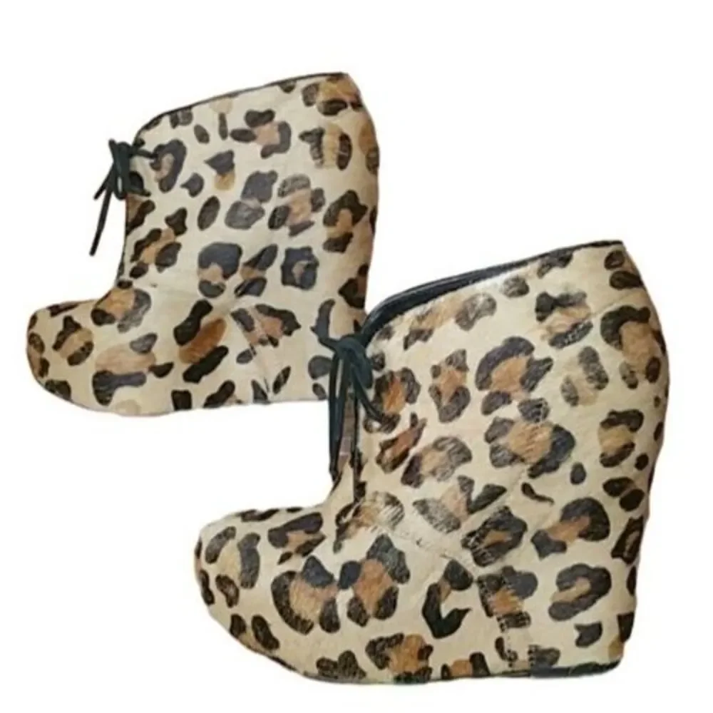 Vintage Steve Madden Annie Leopard Pony Wedge Heel Boots Booties Womens Size 7.5